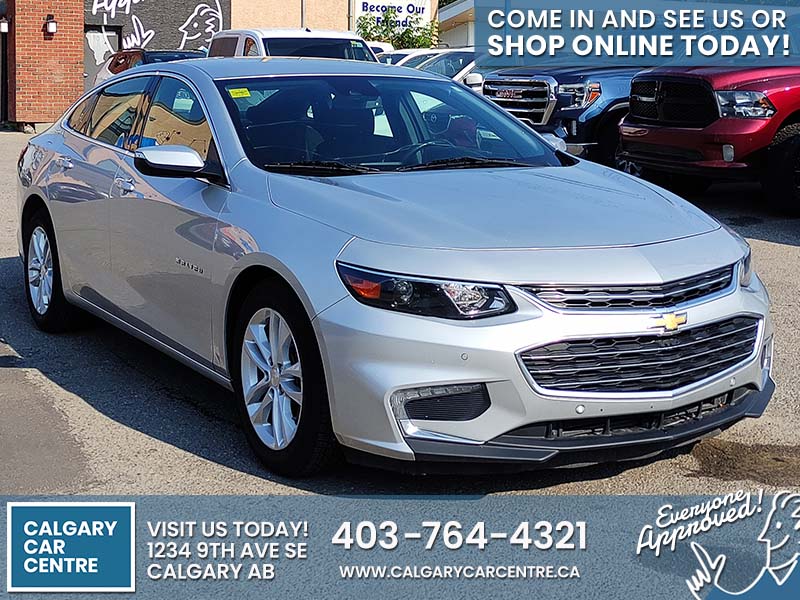 Used Sedan 2018 Chevrolet Malibu White for sale in Calgary