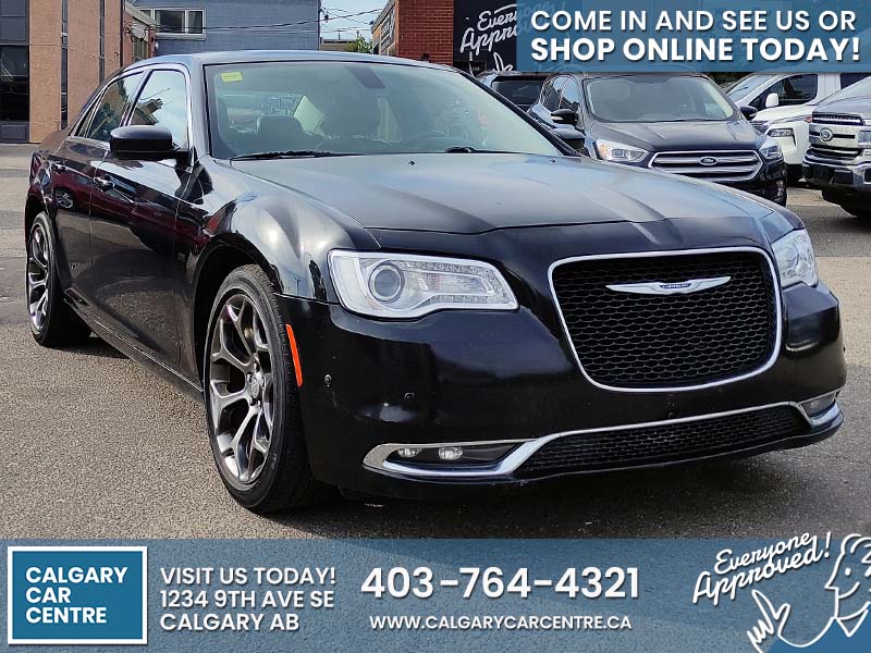 Used Sedan 2019 Chrysler 300 Black for sale in Calgary