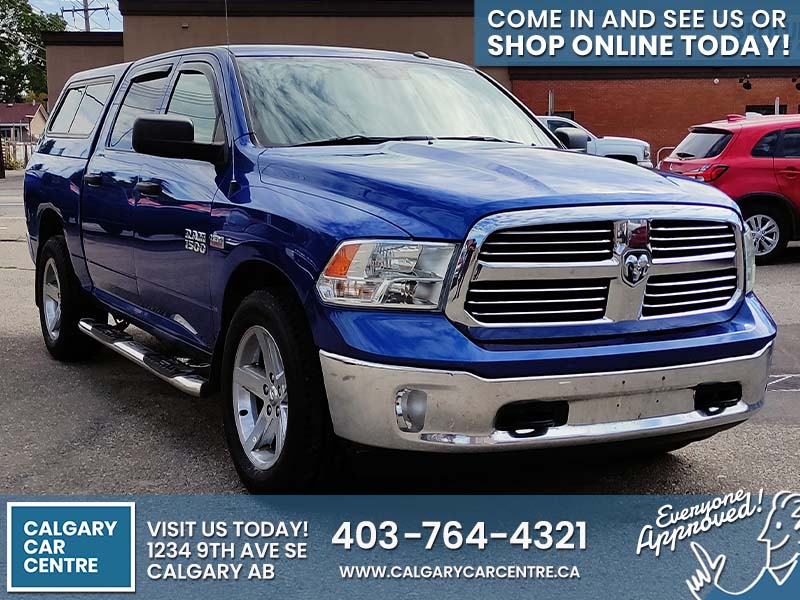 Used Crew Cab 2017 Ram 1500 Blue for sale in Calgary