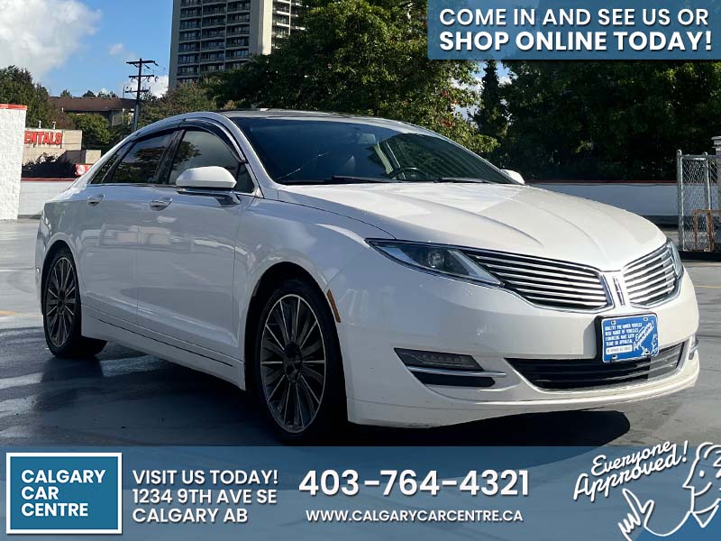 Used Sedan 2016 Lincoln MKZ White for sale in Calgary