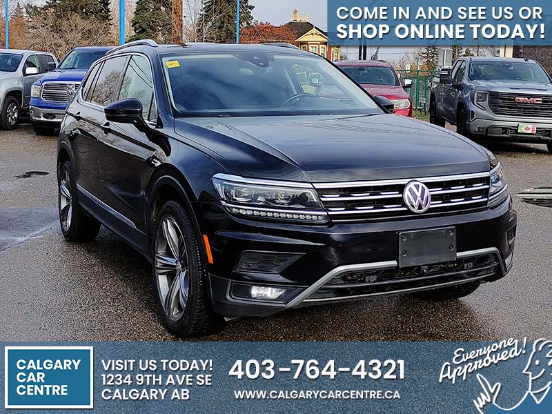 Used SUV 2018 Volkswagen Tiguan Black ** for sale in Calgary