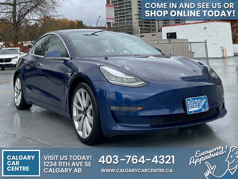 Used Sedan 2019 Tesla Model 3 Blue for sale in Calgary